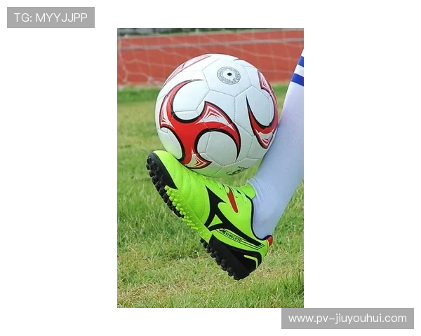 全面解析足球头套款式种类与不同设计在比赛与训练中的实用优势