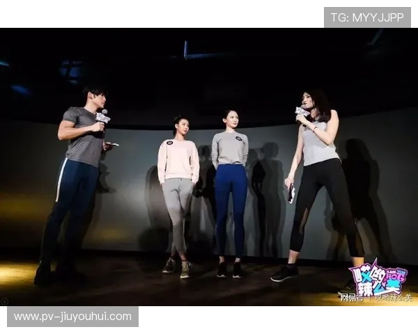 时尚与运动兼具 足球篮球训练外套引领潮流新风尚